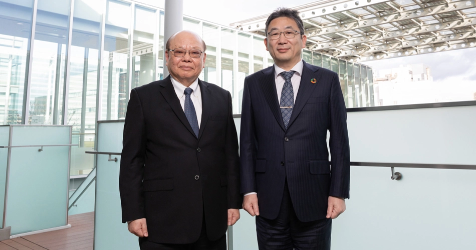 左：柯 子興 先生、右：立石 哲夫 先生